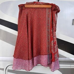100% Silk Nepal Wrap Skirt OS Reversible Flowy Layered Midi Artsy Bohemian Vibe